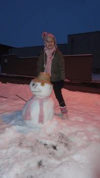 Emma et son bonhomme de neige