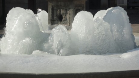 fontaine gelée détail